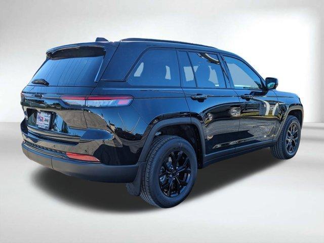 new 2025 Jeep Grand Cherokee car, priced at $37,998