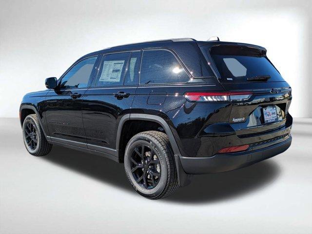 new 2025 Jeep Grand Cherokee car, priced at $37,998