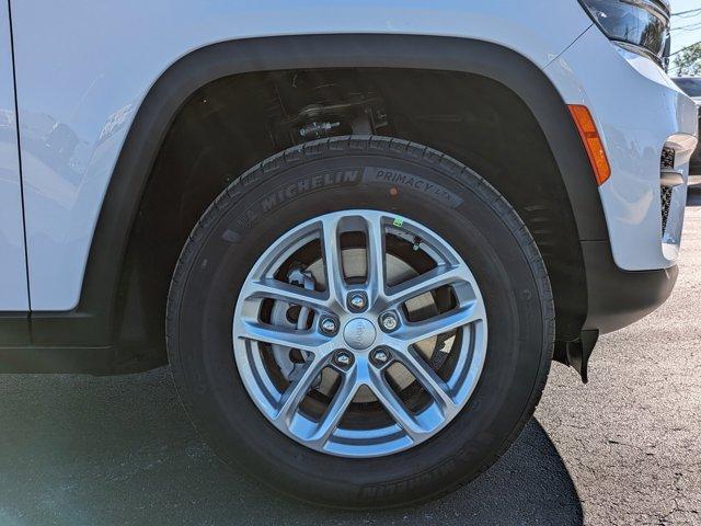 new 2025 Jeep Grand Cherokee car, priced at $34,990