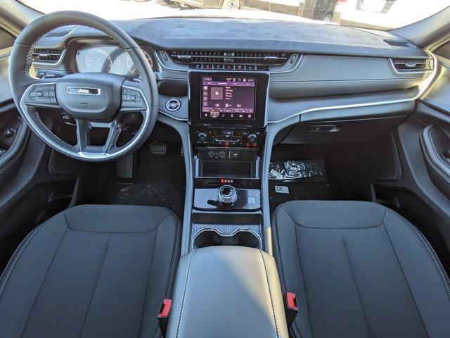 new 2025 Jeep Grand Cherokee car, priced at $34,990