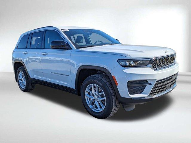 new 2025 Jeep Grand Cherokee car, priced at $34,990