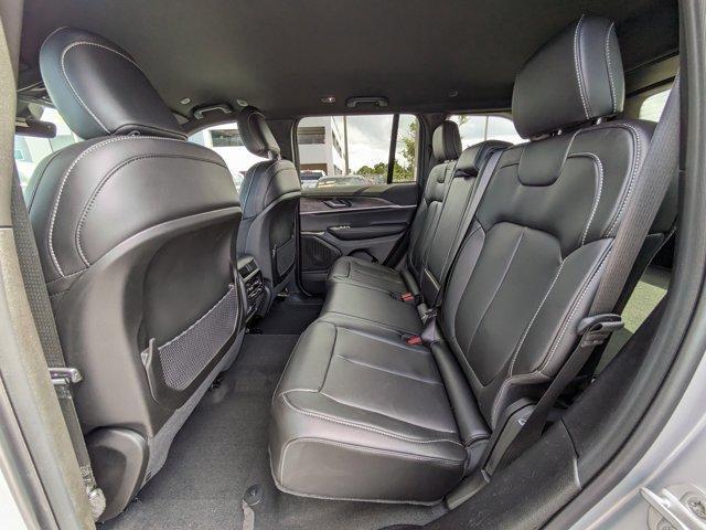 new 2025 Jeep Grand Cherokee car, priced at $34,498