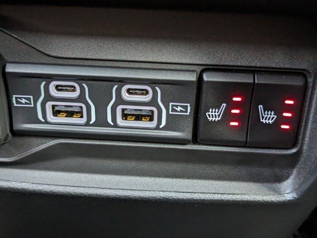 new 2025 Jeep Grand Cherokee car, priced at $34,498