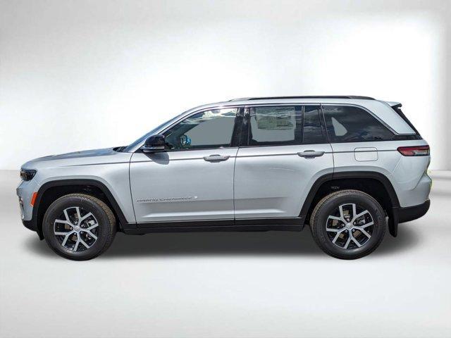 new 2025 Jeep Grand Cherokee car, priced at $34,498