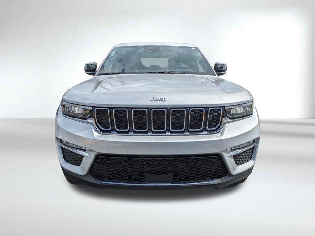 new 2025 Jeep Grand Cherokee car, priced at $34,498