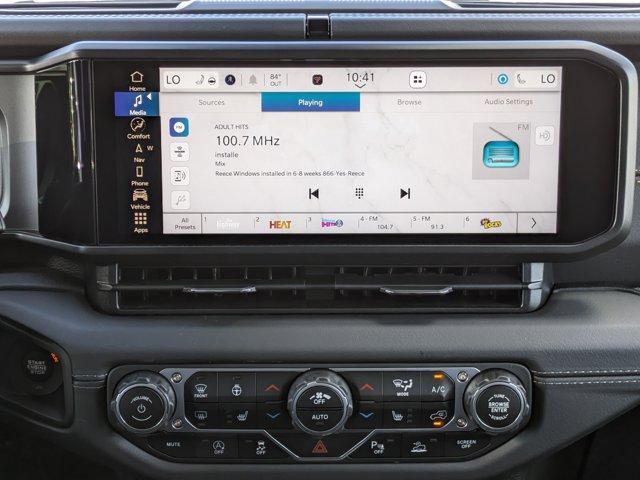 new 2025 Jeep Wrangler car, priced at $47,498