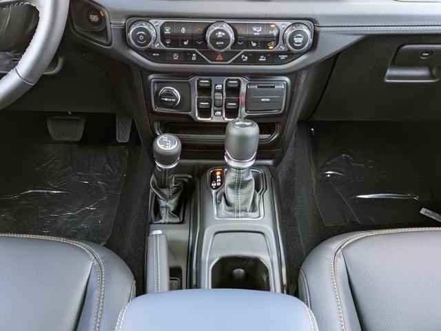 new 2025 Jeep Wrangler car, priced at $47,498