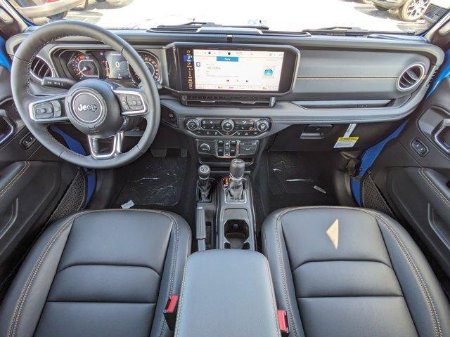 new 2025 Jeep Wrangler car, priced at $47,498