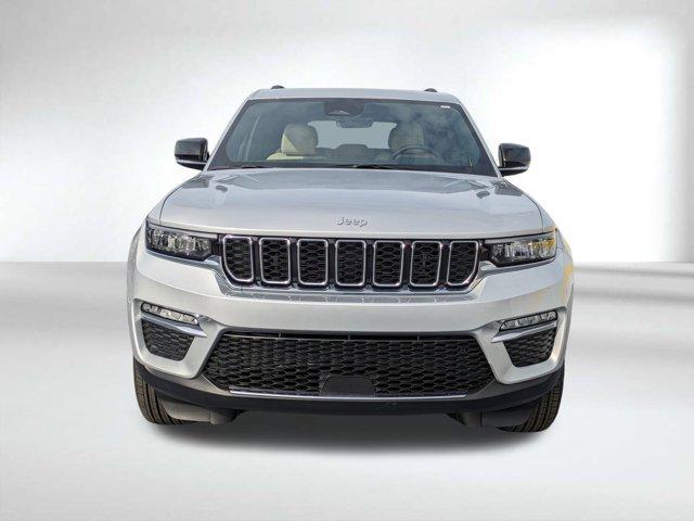 new 2025 Jeep Grand Cherokee car, priced at $39,187
