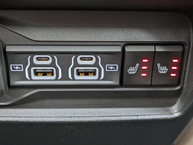 new 2025 Jeep Grand Cherokee car, priced at $39,187