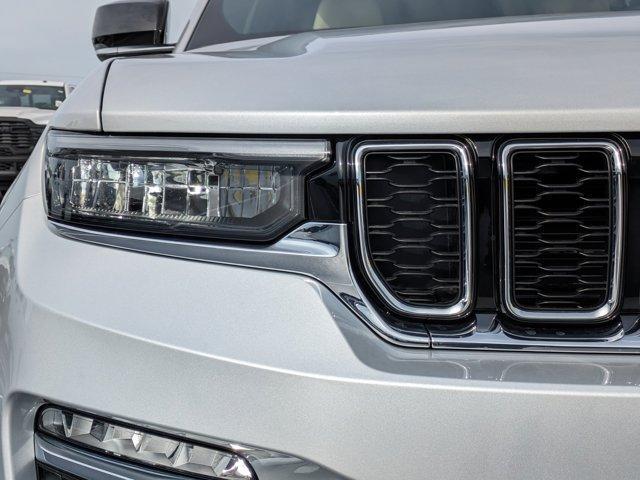 new 2025 Jeep Grand Cherokee car, priced at $39,187