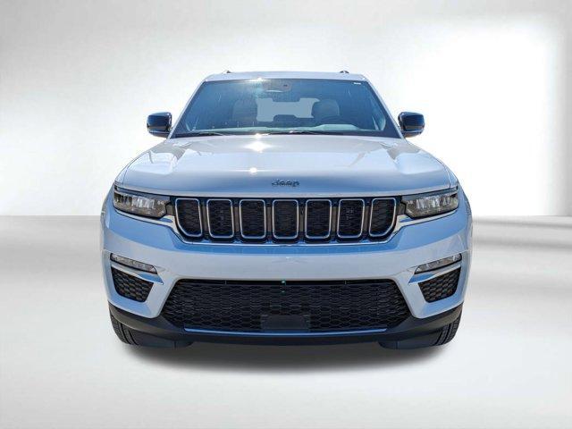 new 2025 Jeep Grand Cherokee car, priced at $38,987