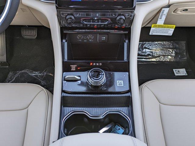 new 2025 Jeep Grand Cherokee car, priced at $38,987