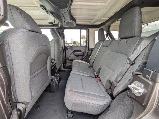 new 2025 Jeep Wrangler car, priced at $40,669