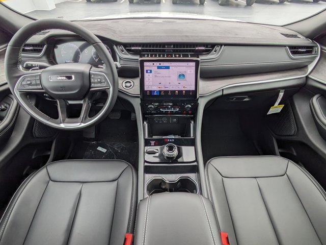 new 2025 Jeep Grand Cherokee L car, priced at $42,325