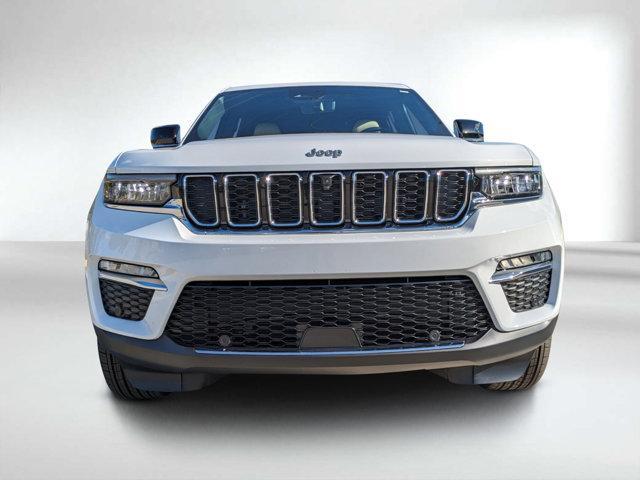 new 2025 Jeep Grand Cherokee car, priced at $49,899