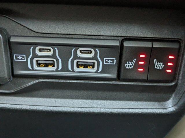 new 2025 Jeep Grand Cherokee car, priced at $40,288