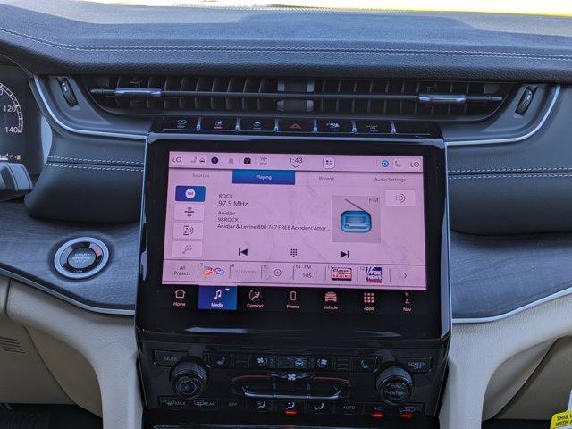 new 2025 Jeep Grand Cherokee car, priced at $40,288