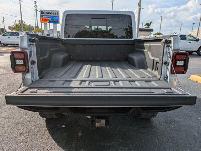 used 2022 Jeep Gladiator car, priced at $43,255