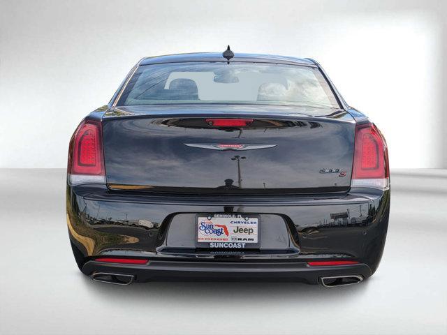 used 2022 Chrysler 300 car, priced at $31,621