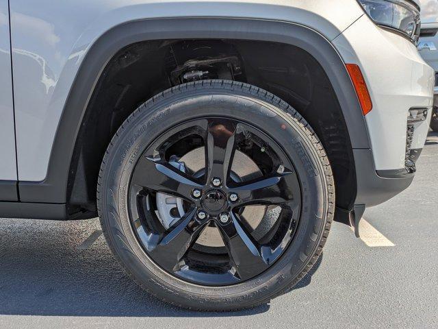 new 2025 Jeep Grand Cherokee L car, priced at $41,649