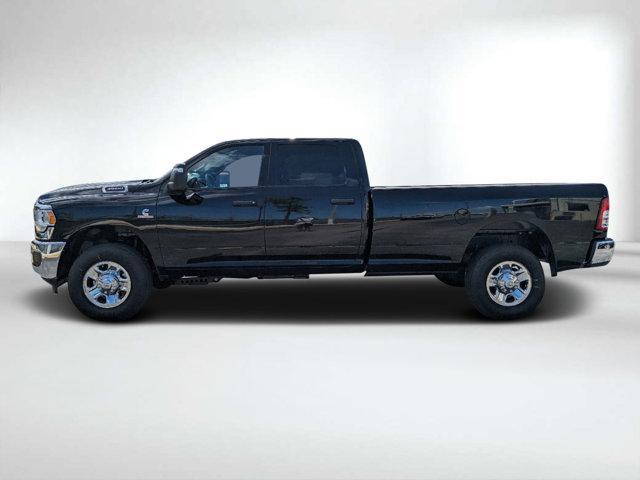 new 2024 Ram 3500 car, priced at $62,870