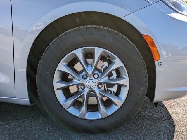 new 2026 Chrysler Pacifica car, priced at $48,237