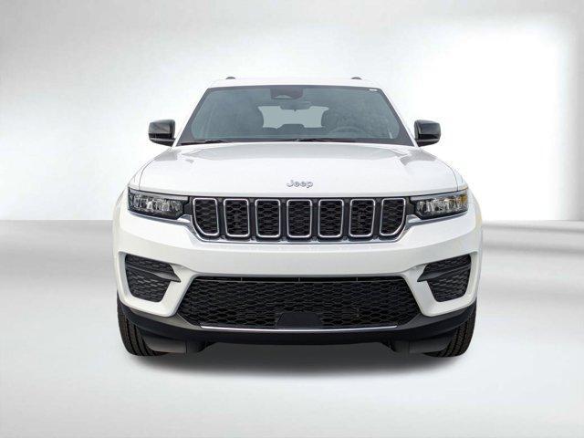 new 2025 Jeep Grand Cherokee car, priced at $34,680