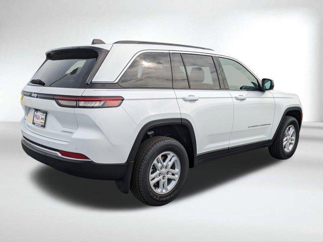 new 2025 Jeep Grand Cherokee car, priced at $34,680