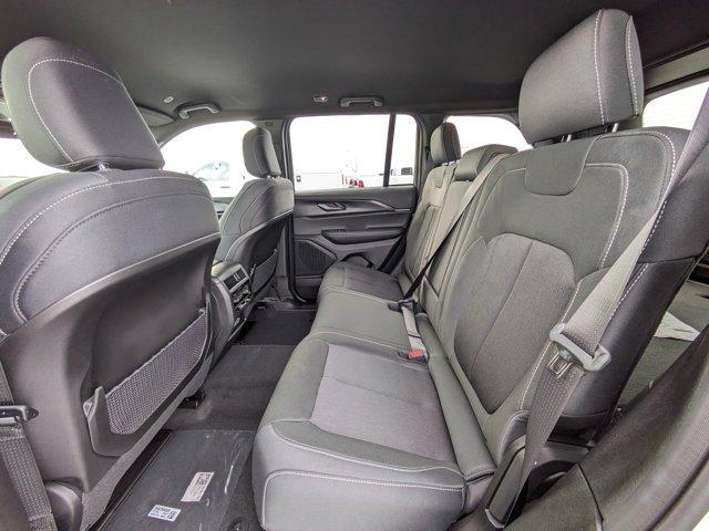 new 2025 Jeep Grand Cherokee car, priced at $34,680