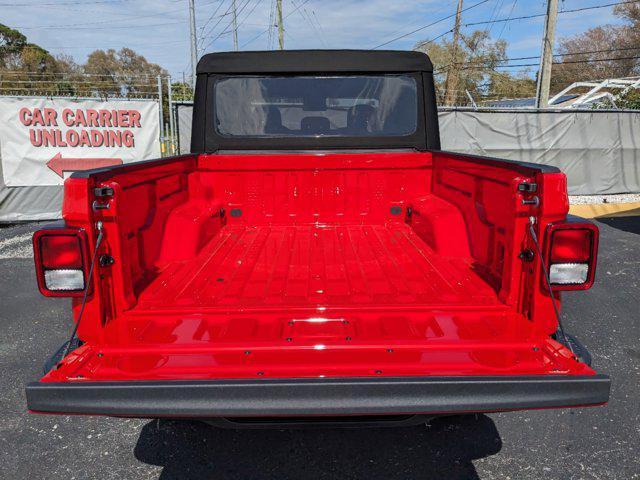 new 2024 Jeep Gladiator car, priced at $41,995