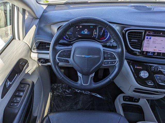 used 2021 Chrysler Pacifica Hybrid car, priced at $26,968