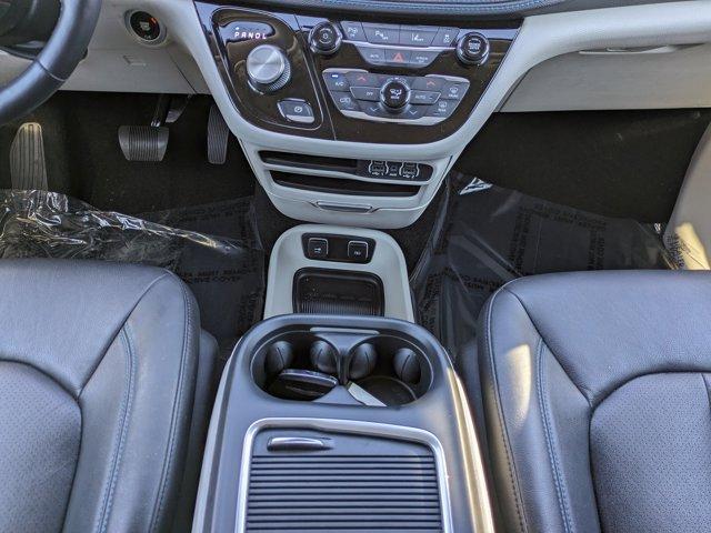 used 2021 Chrysler Pacifica Hybrid car, priced at $26,968