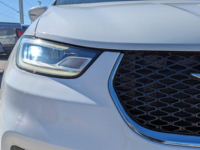 used 2021 Chrysler Pacifica Hybrid car, priced at $26,968