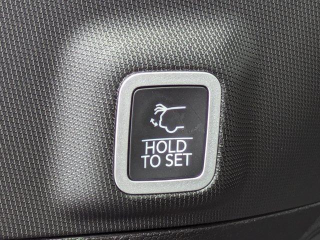 new 2025 Jeep Grand Cherokee car, priced at $35,799