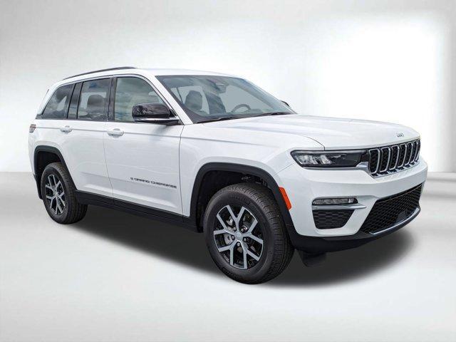 new 2025 Jeep Grand Cherokee car, priced at $35,799