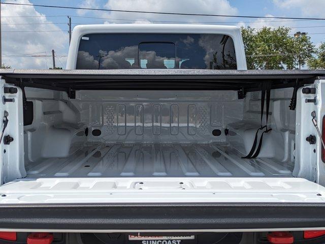 new 2025 Jeep Gladiator car, priced at $47,915