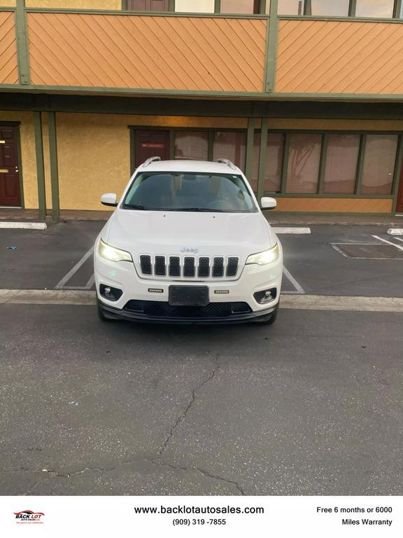 used 2019 Jeep Cherokee car, priced at $12,995