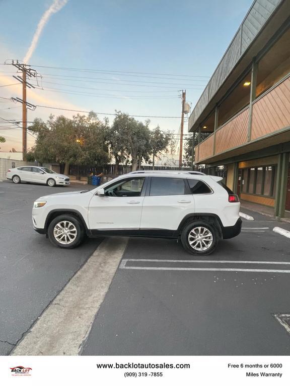 used 2019 Jeep Cherokee car, priced at $12,995