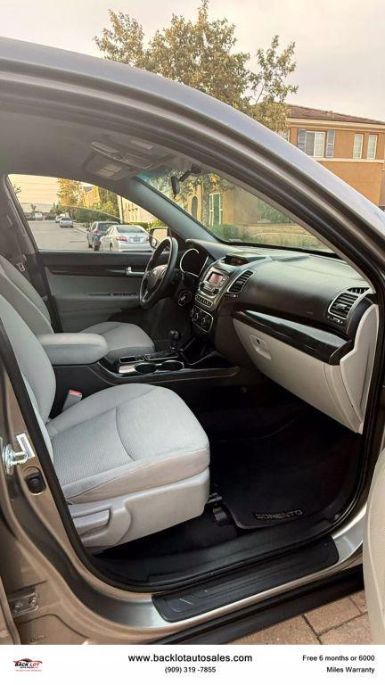 used 2015 Kia Sorento car, priced at $8,500
