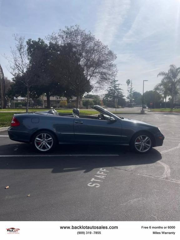 used 2007 Mercedes-Benz CLK-Class car, priced at $10,995