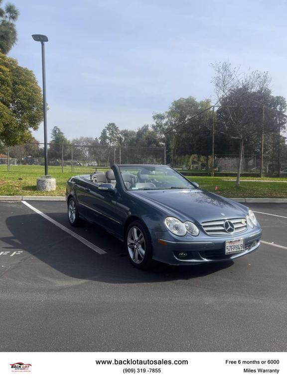 used 2007 Mercedes-Benz CLK-Class car, priced at $10,995