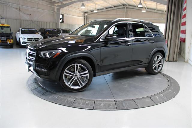 used 2022 Mercedes-Benz GLE 450 car, priced at $47,995