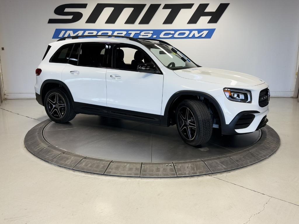 used 2021 Mercedes-Benz GLB 250 car, priced at $30,250