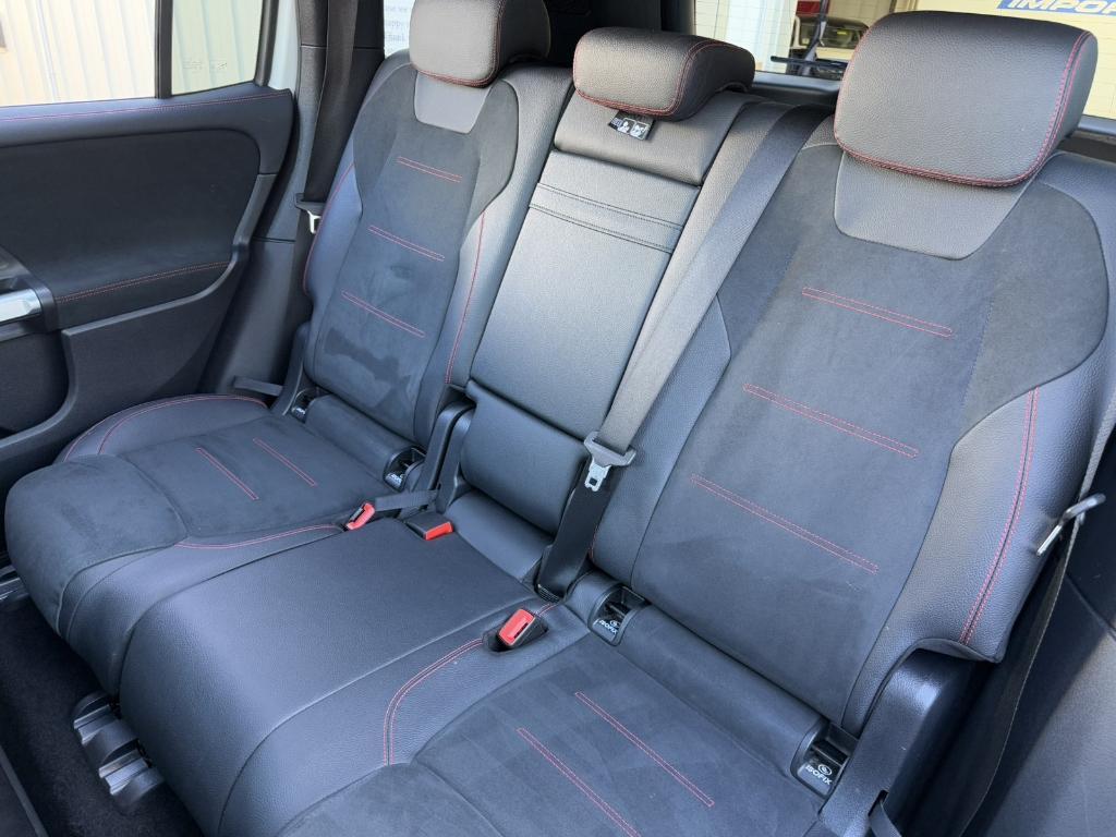 used 2021 Mercedes-Benz GLB 250 car, priced at $30,250