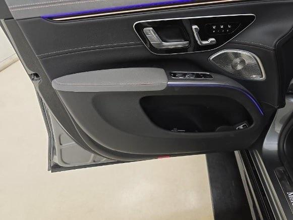used 2023 Mercedes-Benz EQS 580 car, priced at $56,589