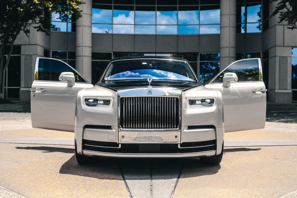 used 2019 Rolls-Royce Phantom car, priced at $289,500