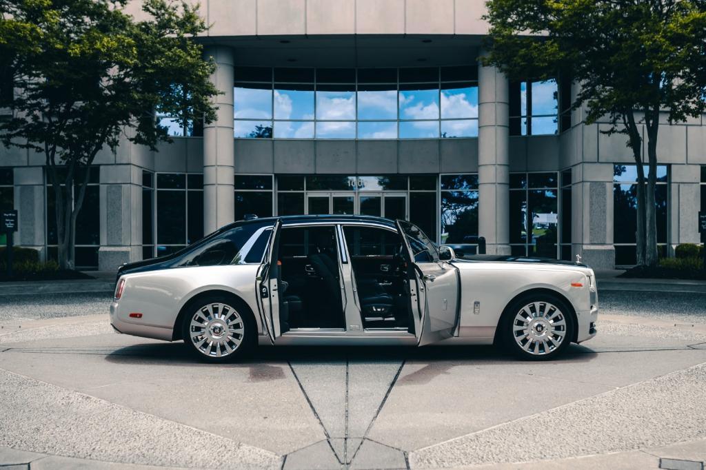 used 2019 Rolls-Royce Phantom car, priced at $289,500