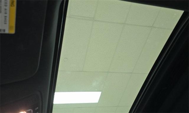 used 2022 Mercedes-Benz GLE 350 car, priced at $37,980