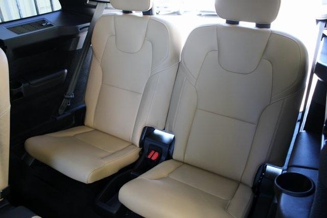 used 2018 Volvo XC90 car, priced at $20,880